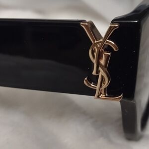 YSL New Never Used With Form Packaging Over The Eyeglass Part.